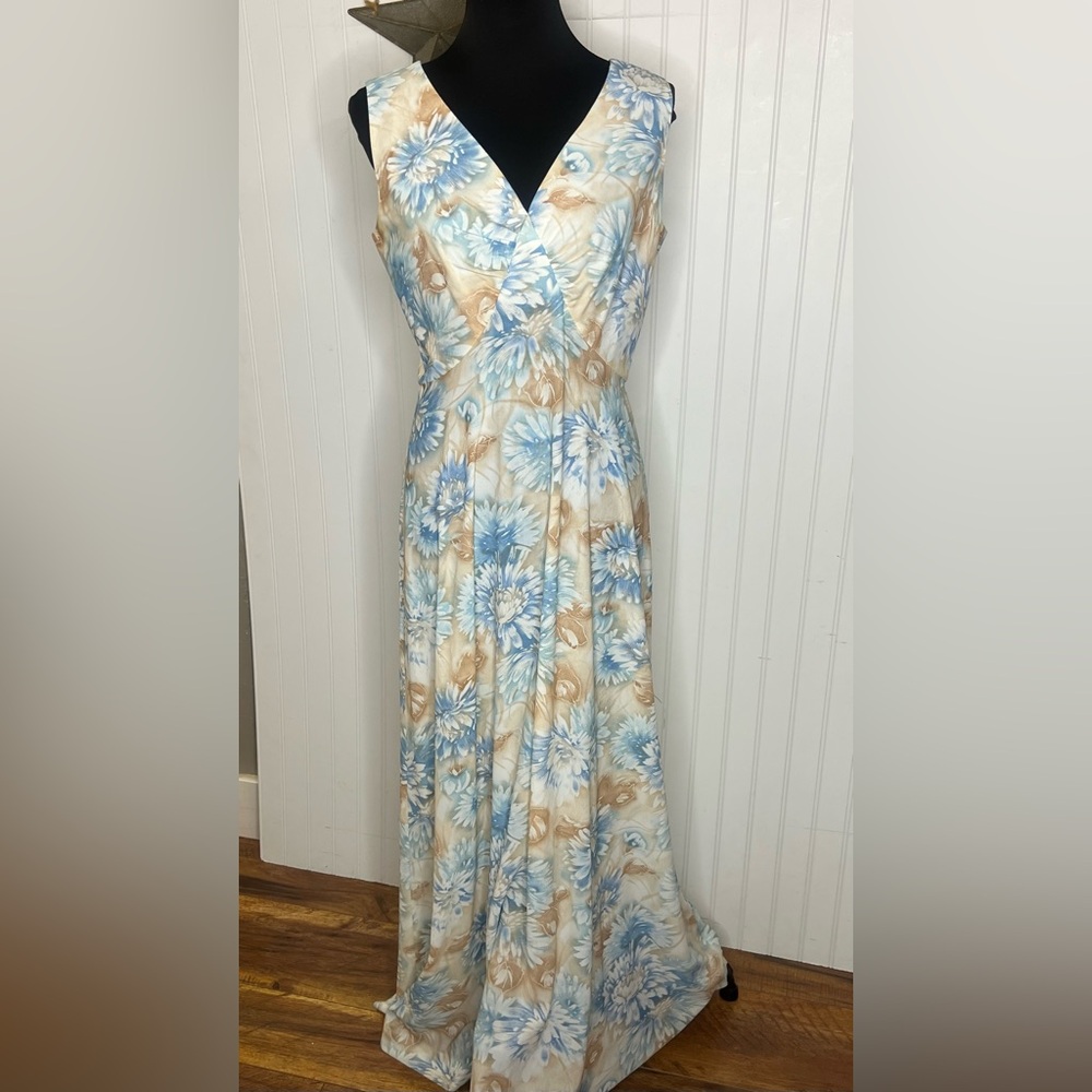 1970’s Floral Blue and Tan Women's Maxi Dress Size 10